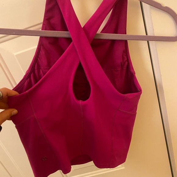 Lululemon Key To Balance Tank in Ripened Raspberry Size 4 - Picture 6 of 6